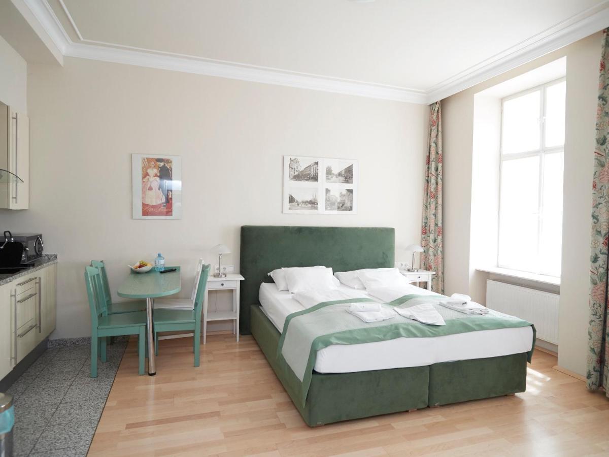 La Scala Apartments Wina Bagian luar foto