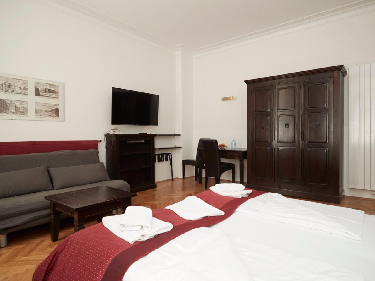 La Scala Apartments Wina Bagian luar foto
