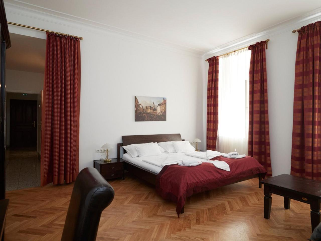 La Scala Apartments Wina Bagian luar foto