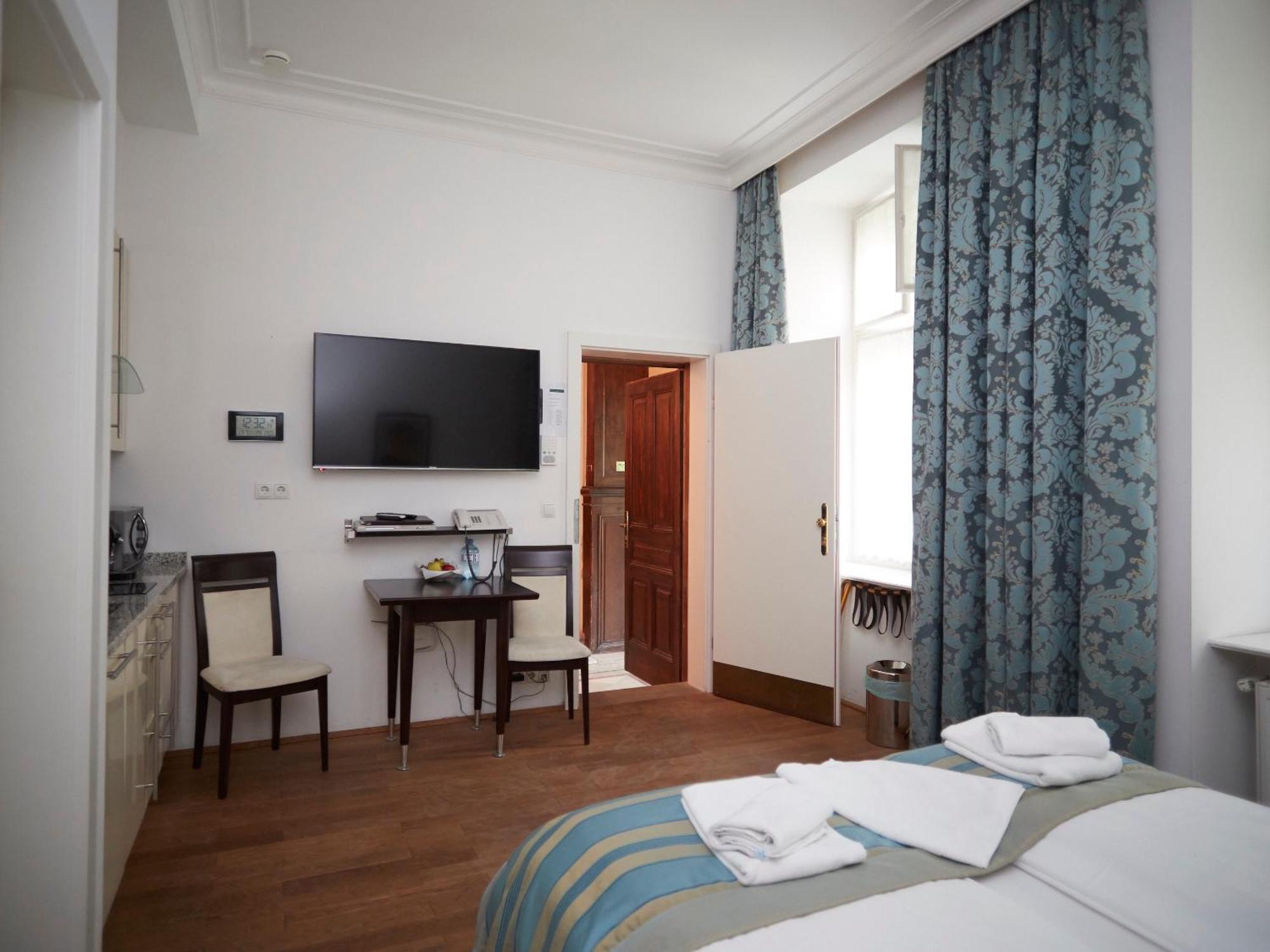 La Scala Apartments Wina Bagian luar foto