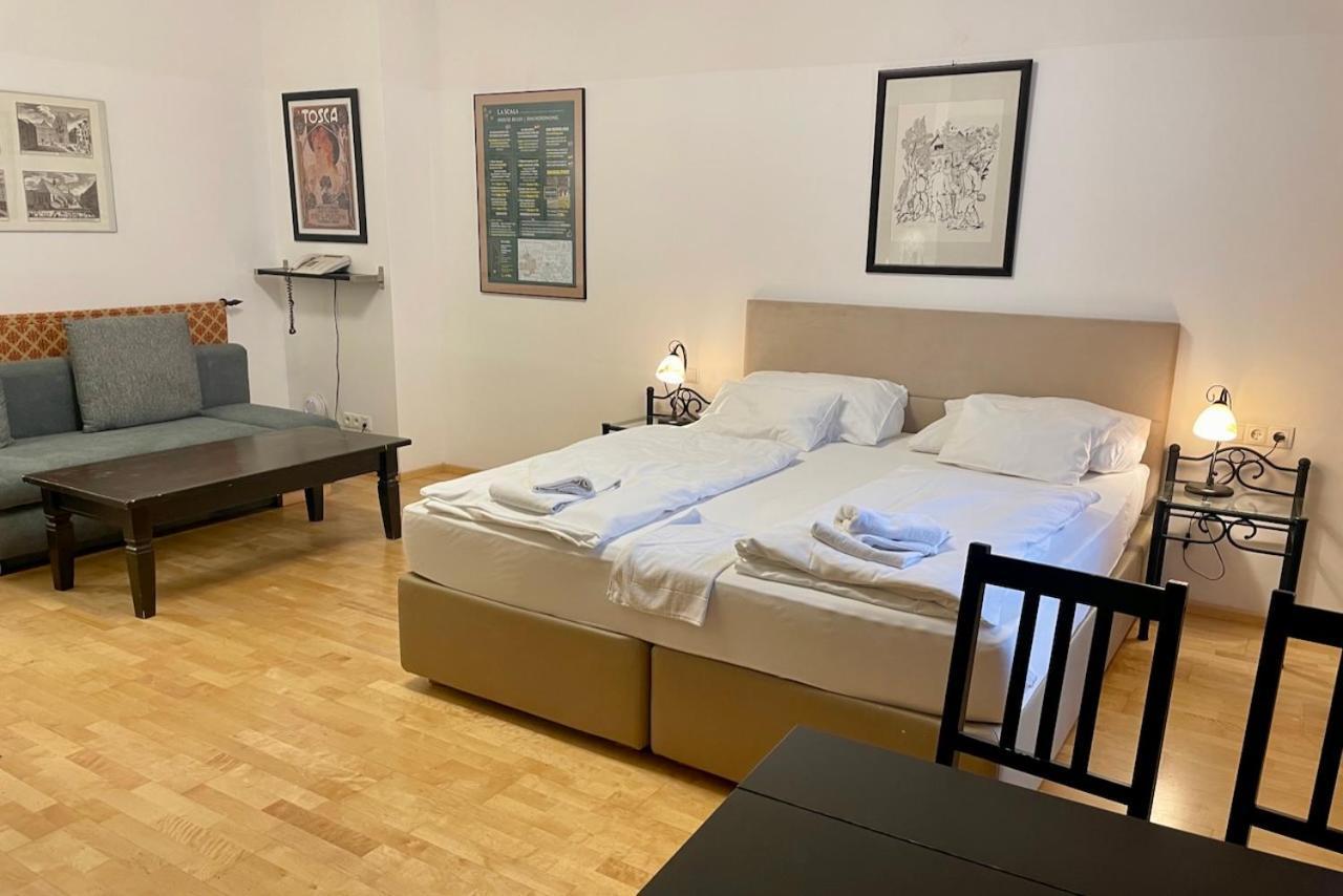 La Scala Apartments Wina Bagian luar foto