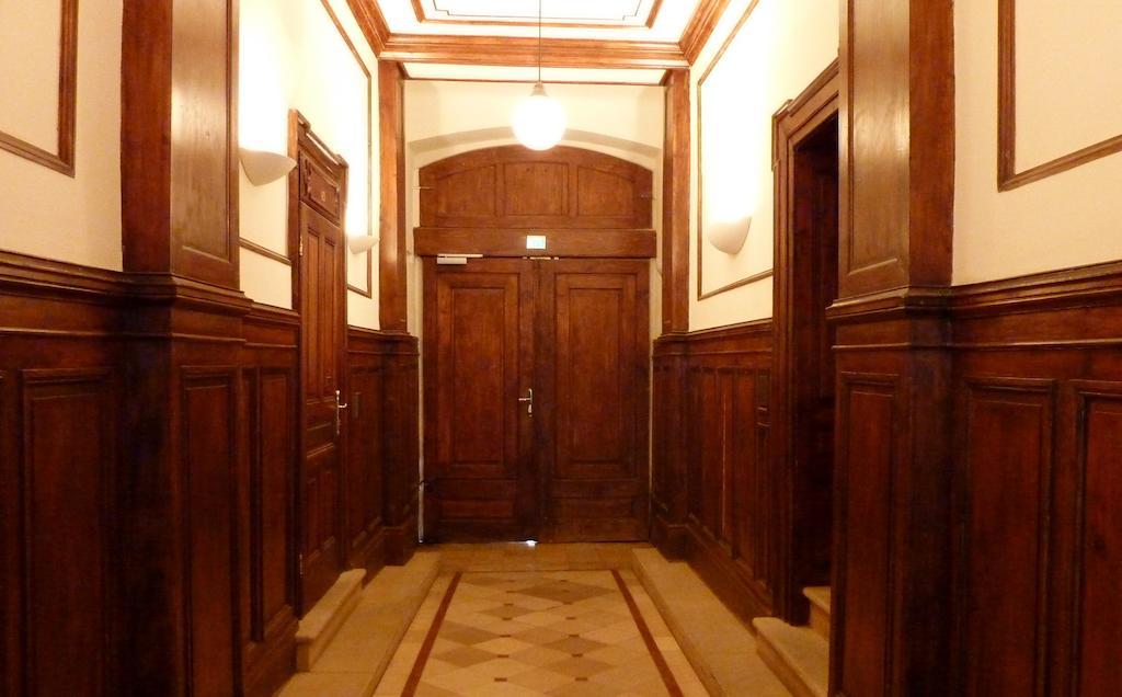 La Scala Apartments Wina Bagian luar foto